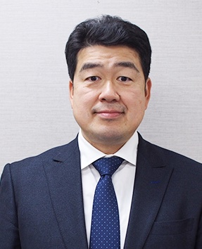 法人部 部長 泉 三紀夫